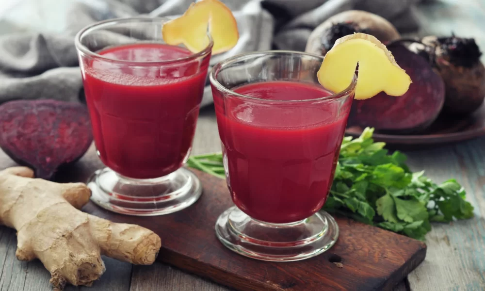 O Suco Rosa e Seus Benefícios para Sua Pele e Cabelo